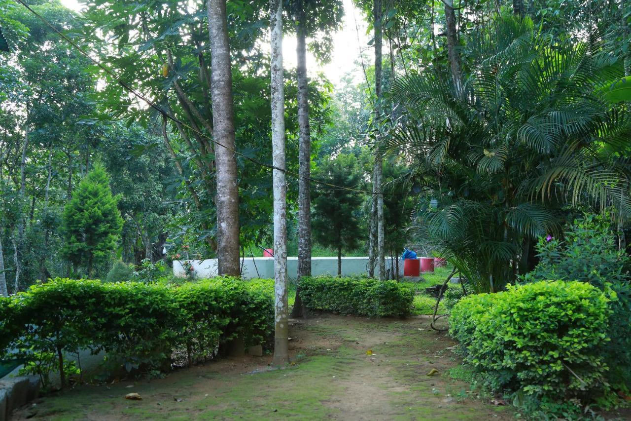 Philip Mary Farm Stay Thekkady Eksteriør billede