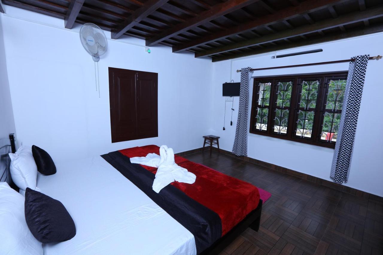 Philip Mary Farm Stay Thekkady Eksteriør billede