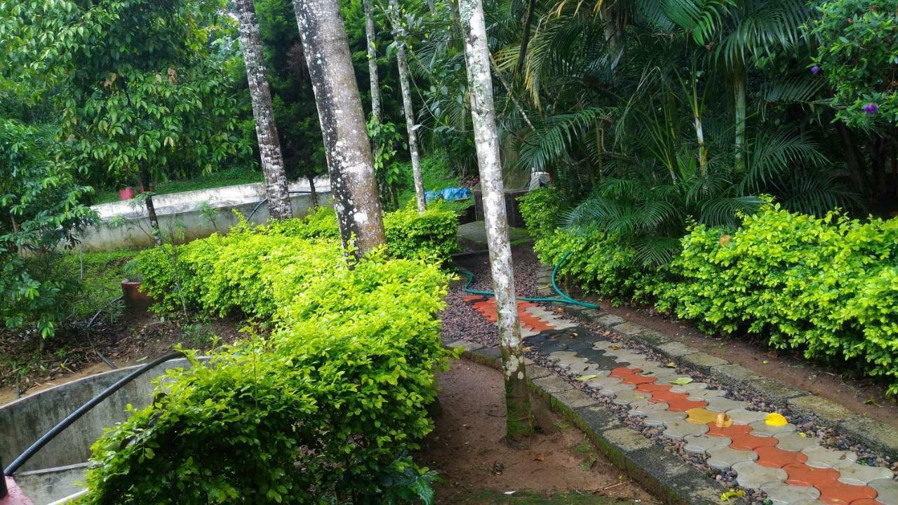 Philip Mary Farm Stay Thekkady Eksteriør billede